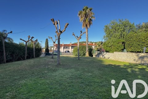 Casa adosada de 3 dormitorios en venta en Sitges, Barcelona, Cataluña, Spain № 4670 - foto 11