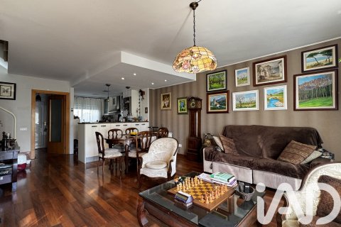Casa adosada de 3 dormitorios en venta en Sitges, Barcelona, Cataluña, Spain № 4670 - foto 15
