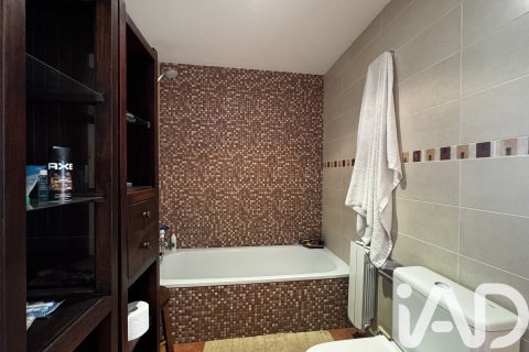 Casa adosada de 3 dormitorios en venta en Sitges, Barcelona, Cataluña, Spain № 4670 - foto 26