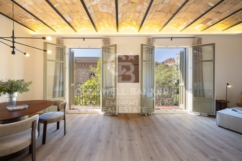 Apartamento de 2 dormitorios en venta en Barcelona, Cataluña, Spain № 5537 - foto 2