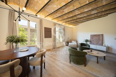 Apartamento de 2 dormitorios en venta en Barcelona, Cataluña, Spain № 5537 - foto 8