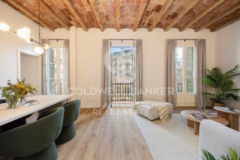 Apartamento de 2 dormitorios en venta en Barcelona, Cataluña, Spain № 5291