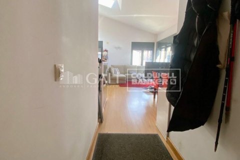 Ático de 2 dormitorios en venta en Principado De Andorra (Ninguna Poblacion Tiene C.P.), Lérida, Cataluña, Spain № 5289 - foto 10