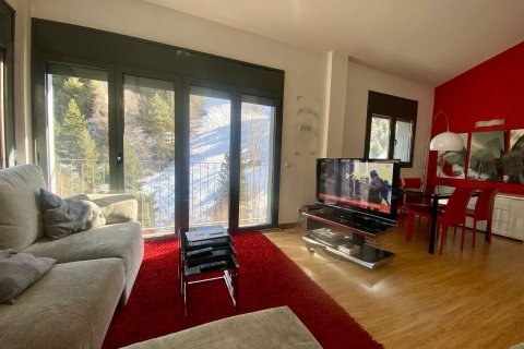 Ático de 2 dormitorios en venta en Principado De Andorra (Ninguna Poblacion Tiene C.P.), Lérida, Cataluña, Spain № 5289 - foto 3