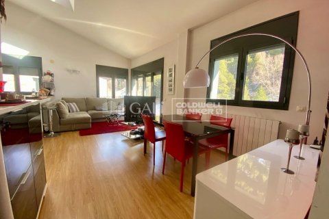 Ático de 2 dormitorios en venta en Principado De Andorra (Ninguna Poblacion Tiene C.P.), Lérida, Cataluña, Spain № 5289