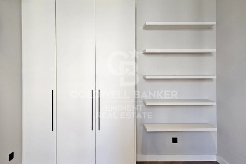 Apartamento de 2 dormitorios en venta en Barcelona, Cataluña, Spain № 5290 - foto 12