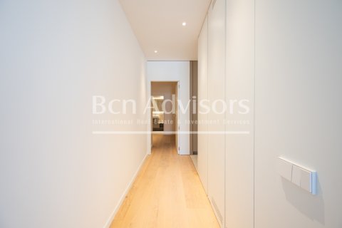 2 bedrooms apartment for sale in Barcelona, Catalonia, Spain № 2878 - photo 18