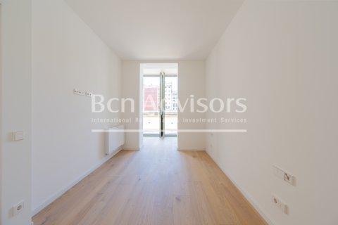 2 bedrooms apartment for sale in Barcelona, Catalonia, Spain № 2878 - photo 19