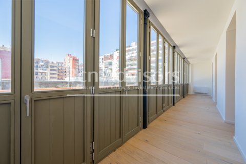 2 bedrooms apartment for sale in Barcelona, Catalonia, Spain № 2878 - photo 20