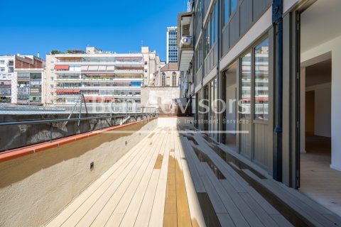 2 bedrooms apartment for sale in Barcelona, Catalonia, Spain № 2878 - photo 22