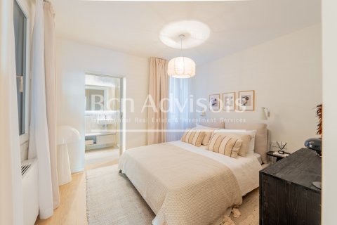 Apartamento de 2 dormitorios en venta en Barcelona, Cataluña, Spain № 2883 - foto 25