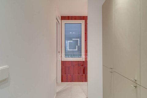 Купить квартиру в Барселона, Испания с 3 спальни, 133м², № 6552 - фото 19