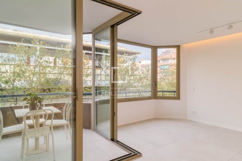 Купить квартиру в Барселона, Испания с 3 спальни, 133м², № 6552 - фото 6