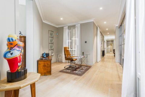 3 bedrooms apartment for sale in Barcelona, Catalonia, Spain № 6549 - photo 29