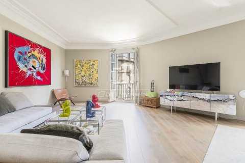 3 bedrooms apartment for sale in Barcelona, Catalonia, Spain № 6549 - photo 21