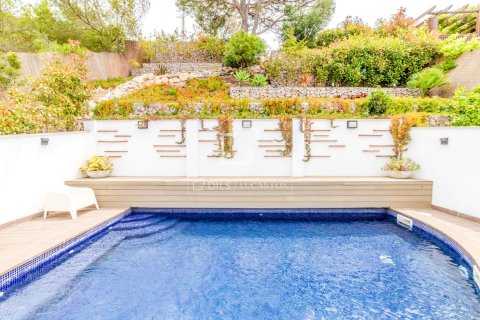 3 bedrooms villa for sale in Sitges, Barcelona, Catalonia, Spain № 4476 - photo 4