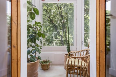 5 bedrooms apartment for sale in Barcelona, Catalonia, Spain № 4477 - photo 2