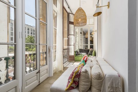 5 bedrooms apartment for sale in Barcelona, Catalonia, Spain № 4477 - photo 18