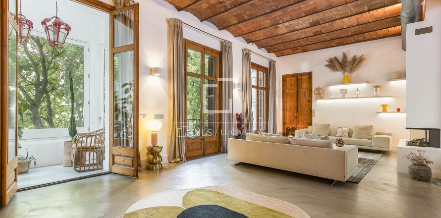 5 bedrooms apartment for sale in Barcelona, Catalonia, Spain № 4477