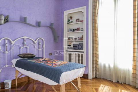 6 bedrooms villa for sale in Barcelona, Catalonia, Spain № 8840 - photo 10