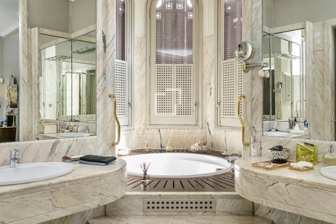 6 bedrooms villa for sale in Barcelona, Catalonia, Spain № 8840 - photo 11