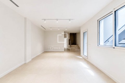 Villa de 5 dormitorios en venta en Sitges, Barcelona, Cataluña, Spain № 8844 - foto 4