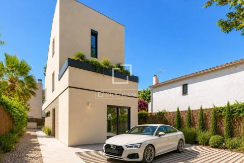 Villa de 5 dormitorios en venta en Sitges, Barcelona, Cataluña, Spain № 8844 - foto 28