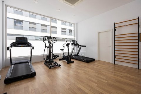 Apartamento de 3 dormitorios en venta en Barcelona, Cataluña, Spain № 8845 - foto 24