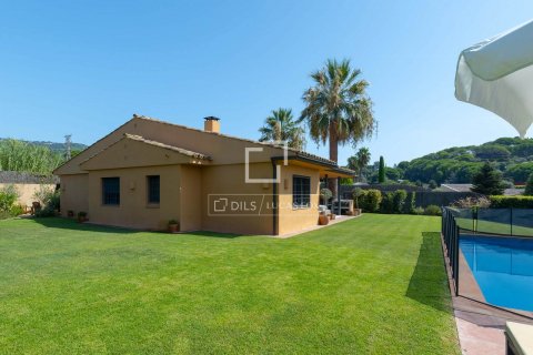 Villa de 4 dormitorios en venta en Sant Vicenc De Montalt, Barcelona, Cataluña, Spain № 8841 - foto 30