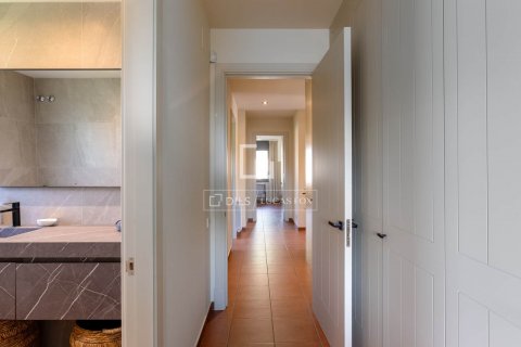Villa de 4 dormitorios en venta en Sant Vicenc De Montalt, Barcelona, Cataluña, Spain № 8841 - foto 14