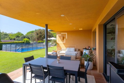 Villa de 4 dormitorios en venta en Sant Vicenc De Montalt, Barcelona, Cataluña, Spain № 8841 - foto 19