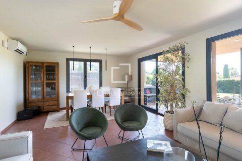 Villa de 4 dormitorios en venta en Sant Vicenc De Montalt, Barcelona, Cataluña, Spain № 8841 - foto 24
