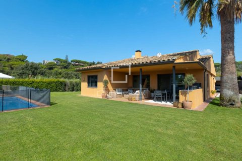 Villa de 4 dormitorios en venta en Sant Vicenc De Montalt, Barcelona, Cataluña, Spain № 8841 - foto 6