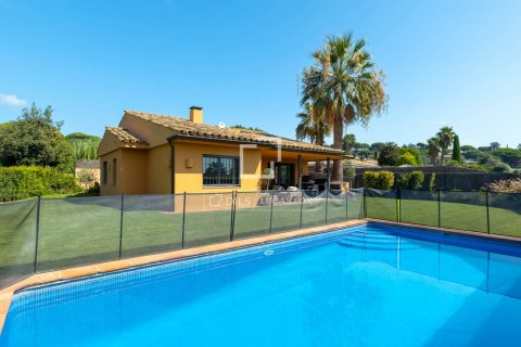 Villa de 4 dormitorios en venta en Sant Vicenc De Montalt, Barcelona, Cataluña, Spain № 8841 - foto 28