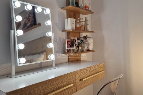 Apartamento de 3 dormitorios en venta en Vilanova i la Geltrú, Barcelona, Cataluña, Spain № 8839 - foto 15