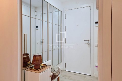 Apartamento de 3 dormitorios en venta en Vilanova i la Geltrú, Barcelona, Cataluña, Spain № 8839 - foto 27