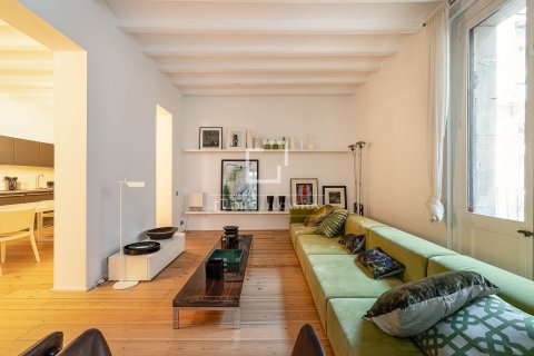 Apartamento de 2 dormitorios en venta en Barcelona, Cataluña, Spain № 8842 - foto 21