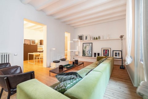 Apartamento de 2 dormitorios en venta en Barcelona, Cataluña, Spain № 8842 - foto 18