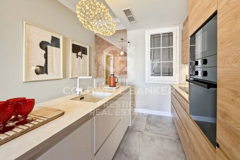 Купить квартиру в Барселона, Испания с 3 спальни, 100м², № 5417 - фото 18