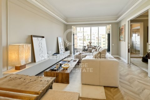 Купить квартиру в Барселона, Испания с 3 спальни, 100м², № 5417 - фото 14