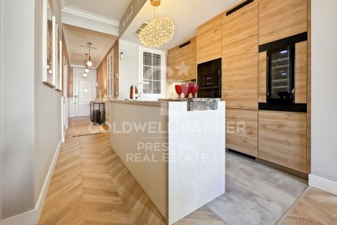 Купить квартиру в Барселона, Испания с 3 спальни, 100м², № 5417 - фото 15