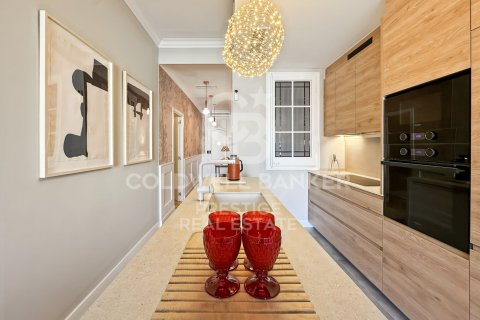 Купить квартиру в Барселона, Испания с 3 спальни, 100м², № 5417 - фото 17