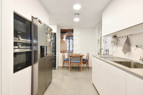 Купить квартиру в Барселона, Испания с 4 спальни, 164м², № 5414 - фото 6