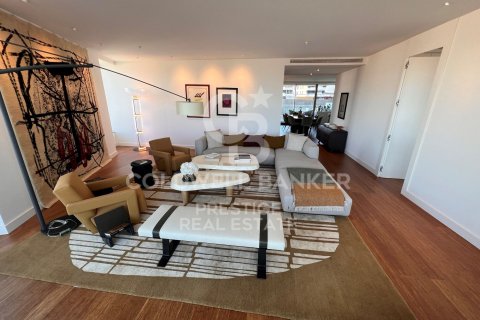3 bedrooms apartment for sale in Barcelona, Catalonia, Spain № 5821 - photo 8