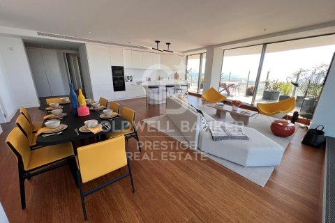 3 bedrooms apartment for sale in Barcelona, Catalonia, Spain № 5822 - photo 3