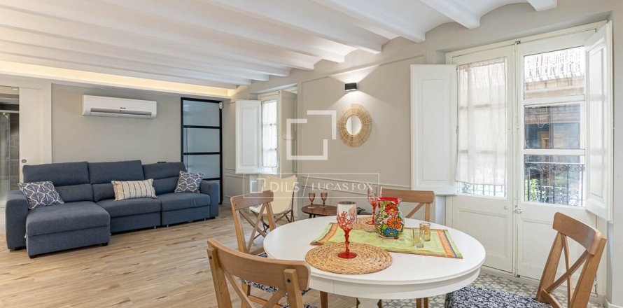 Apartamento de 2 dormitorios en venta en Barcelona, Cataluña, Spain № 3992