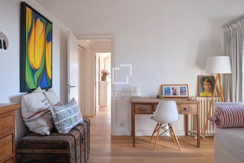 Villa de 6 dormitorios en venta en Premia De Dalt, Barcelona, Cataluña, Spain № 3997 - foto 26