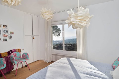 Villa de 6 dormitorios en venta en Premia De Dalt, Barcelona, Cataluña, Spain № 3997 - foto 20