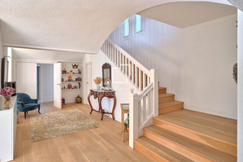 Villa de 6 dormitorios en venta en Premia De Dalt, Barcelona, Cataluña, Spain № 3997 - foto 24