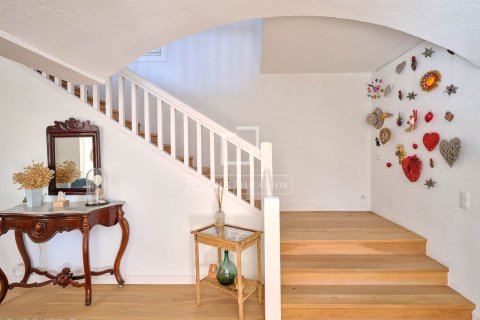 Villa de 6 dormitorios en venta en Premia De Dalt, Barcelona, Cataluña, Spain № 3997 - foto 7